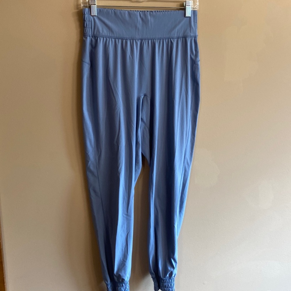 Lululemon high waisted joggers